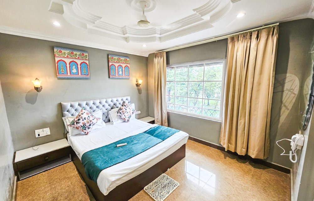 Royale Suite Room